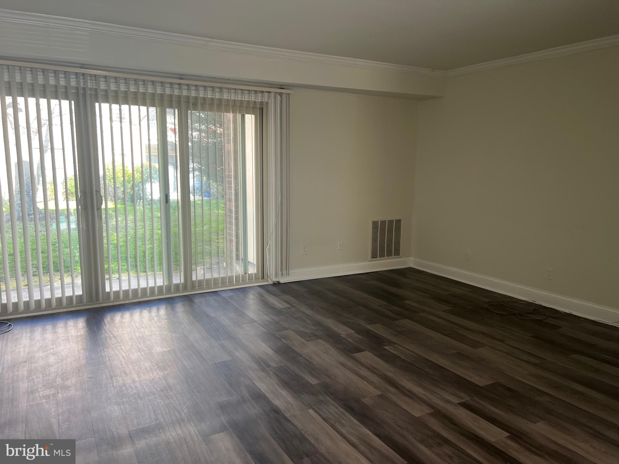 WESTCHESTER PARK - Residential Lease