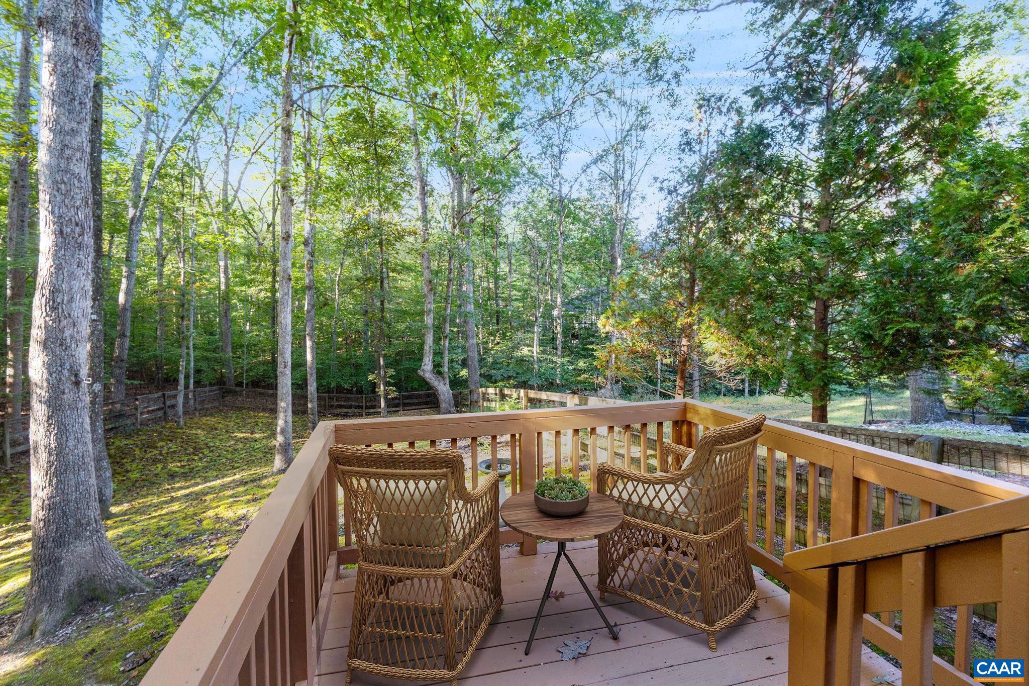 LAKE MONTICELLO - Residential