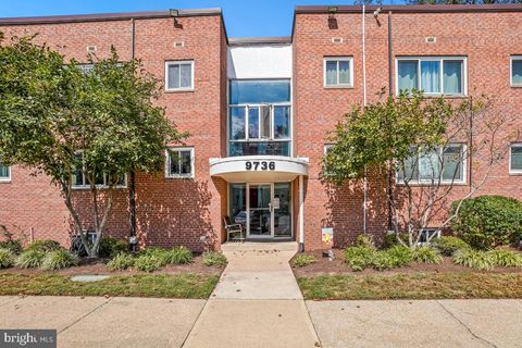 Photo of 9736 Glen Avenue #201-97, SILVER SPRING, MD 20910 (MLS # MDMC2199460)