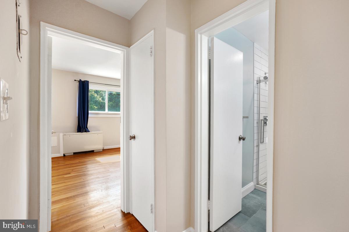 GLEN MANOR - Residential