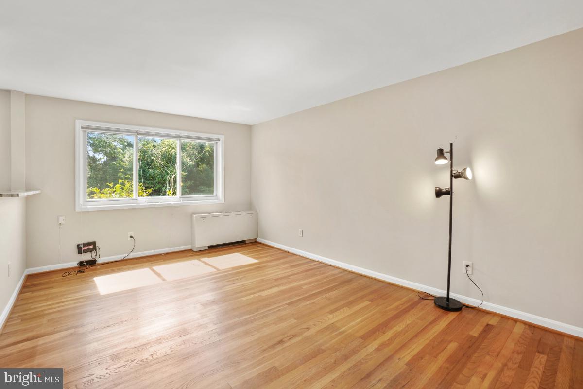 GLEN MANOR - Residential