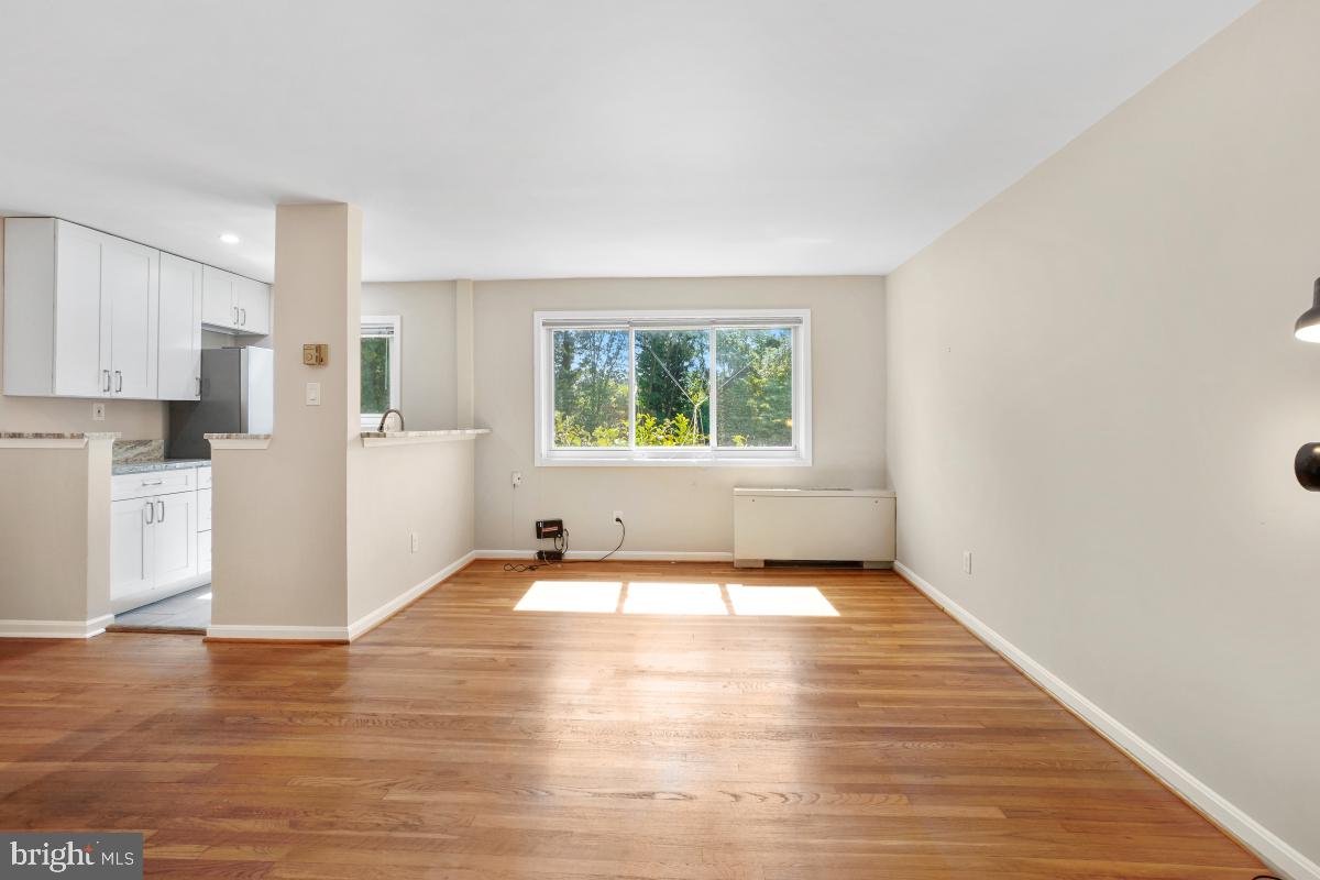 GLEN MANOR - Residential