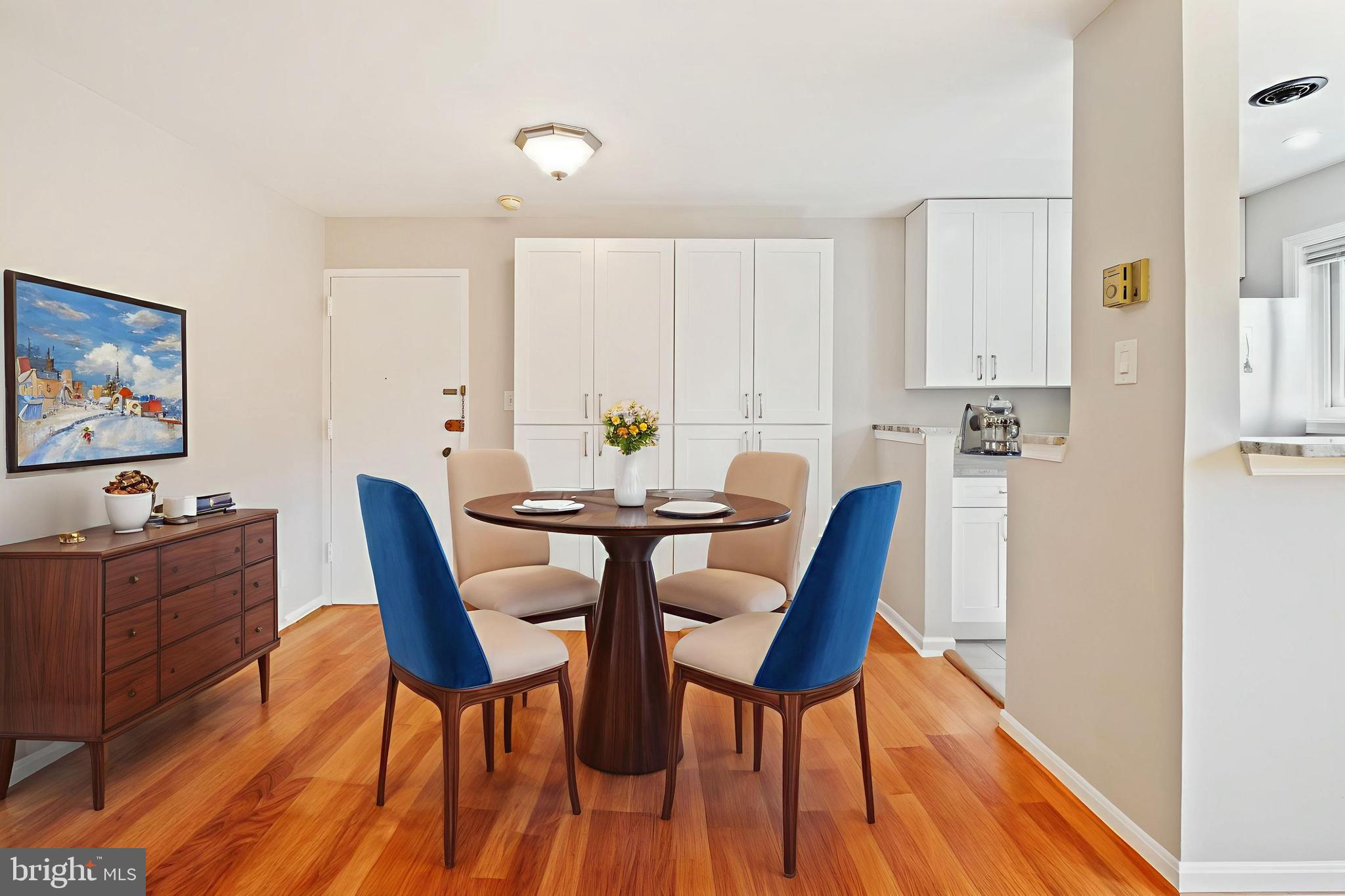 GLEN MANOR - Residential