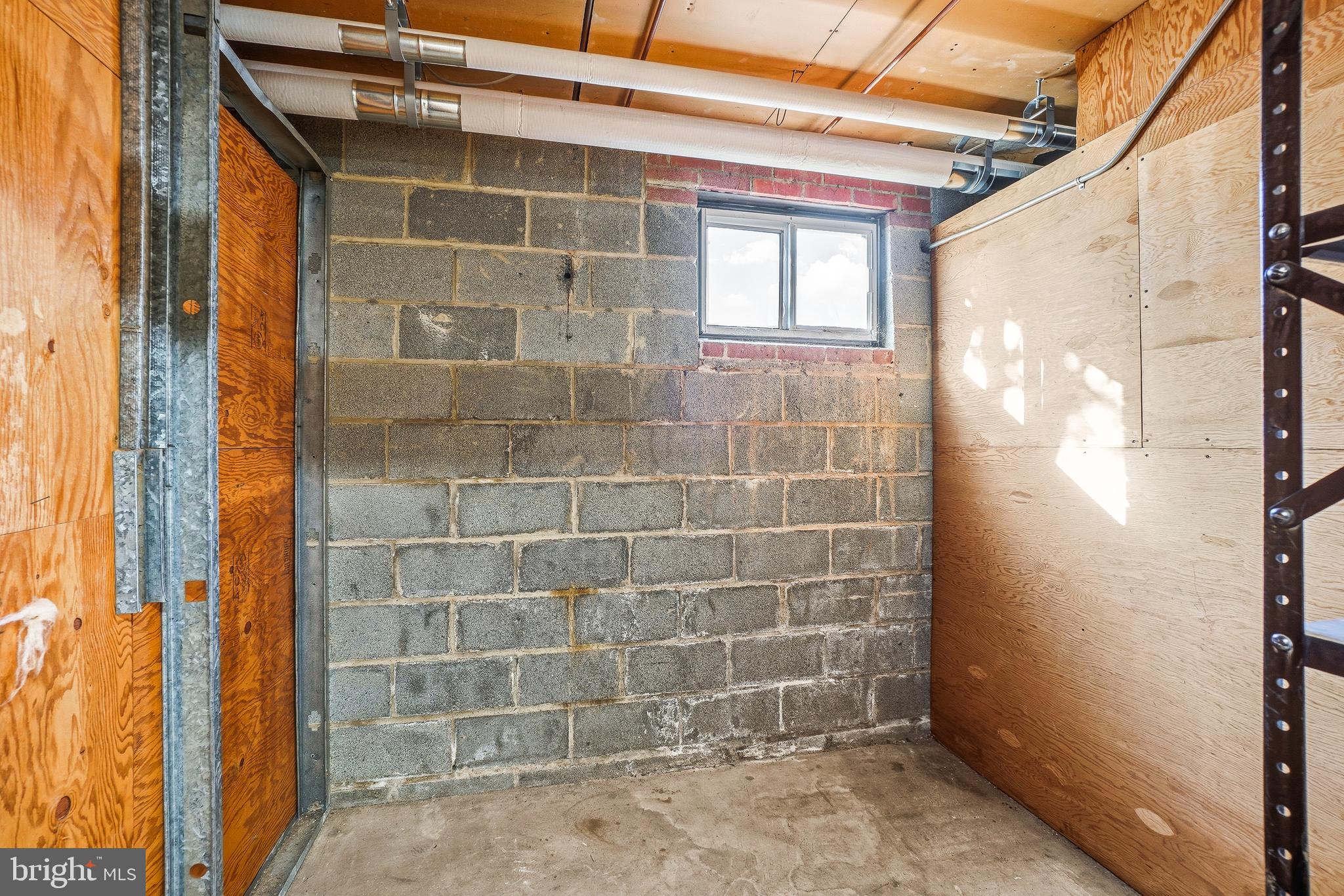 GLEN MANOR - Residential