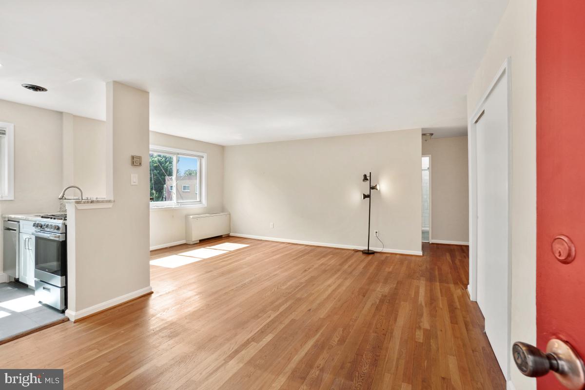 GLEN MANOR - Residential