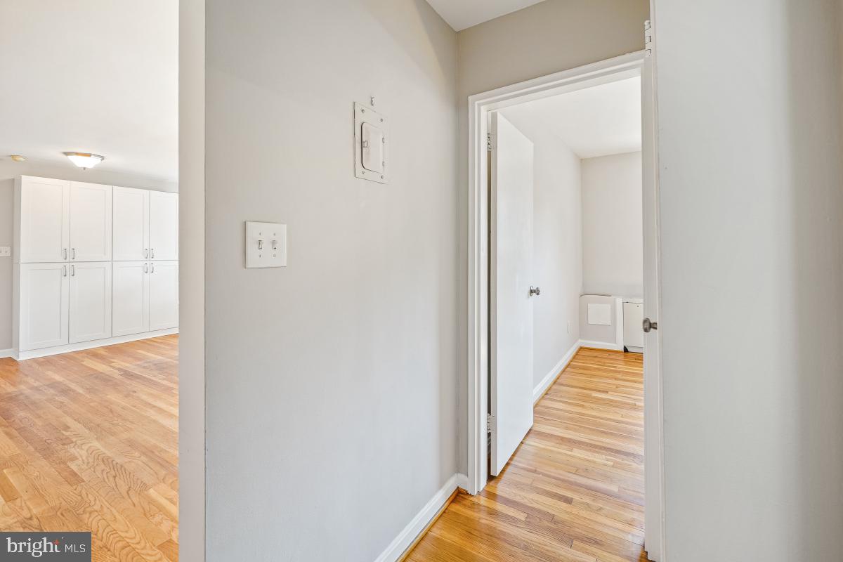 GLEN MANOR - Residential