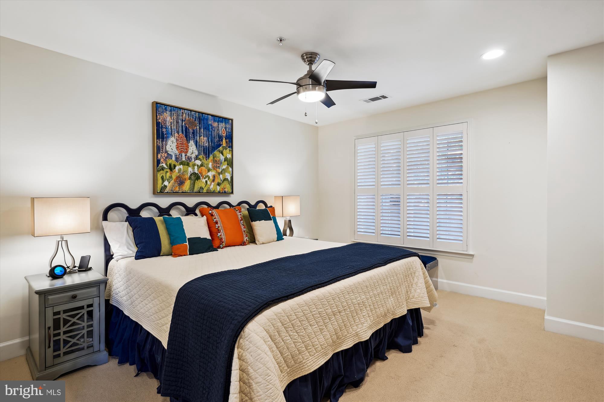 NORTH POTOMAC VILLAGE - Residential