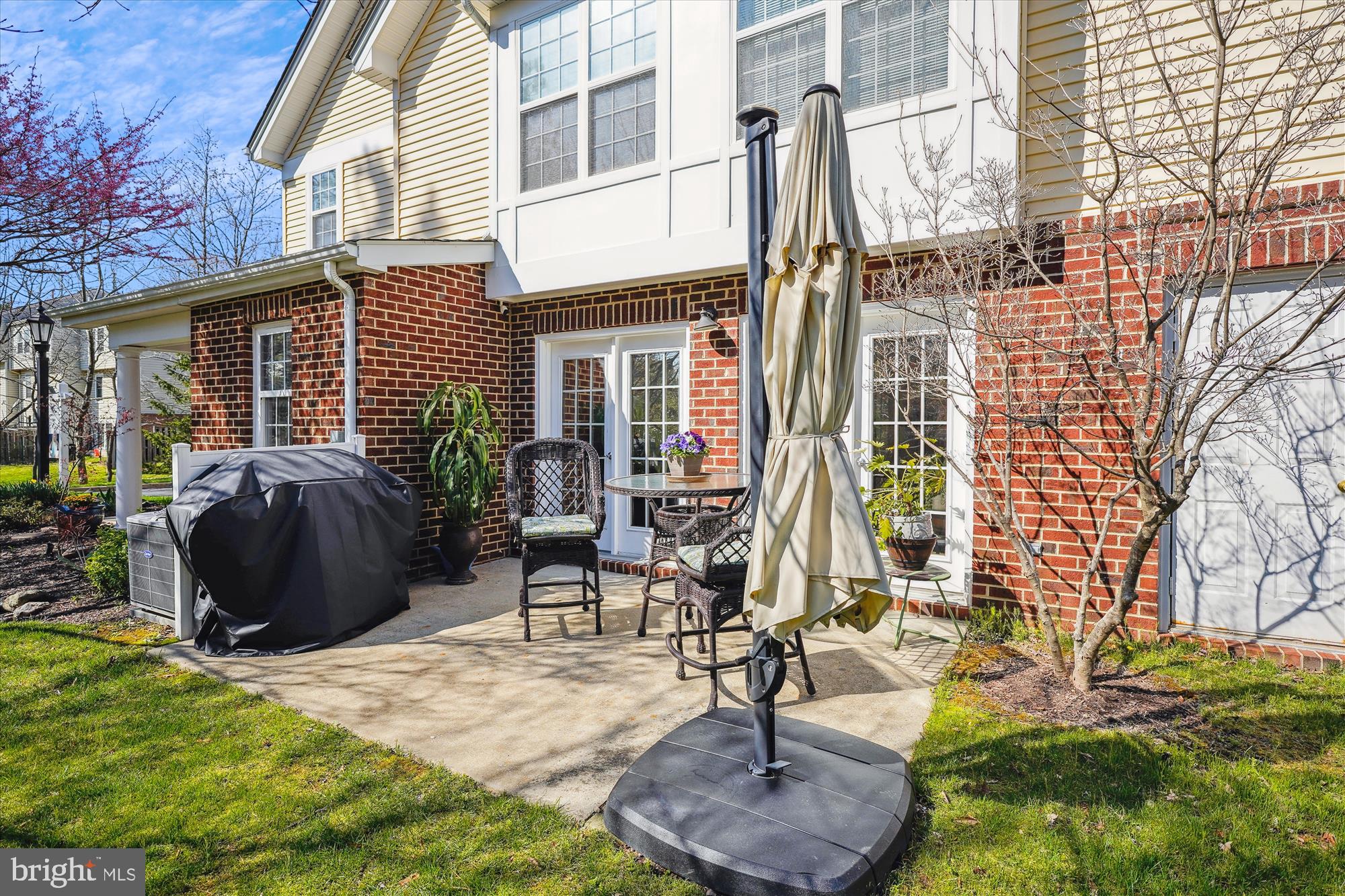 NORTH POTOMAC VILLAGE - Residential