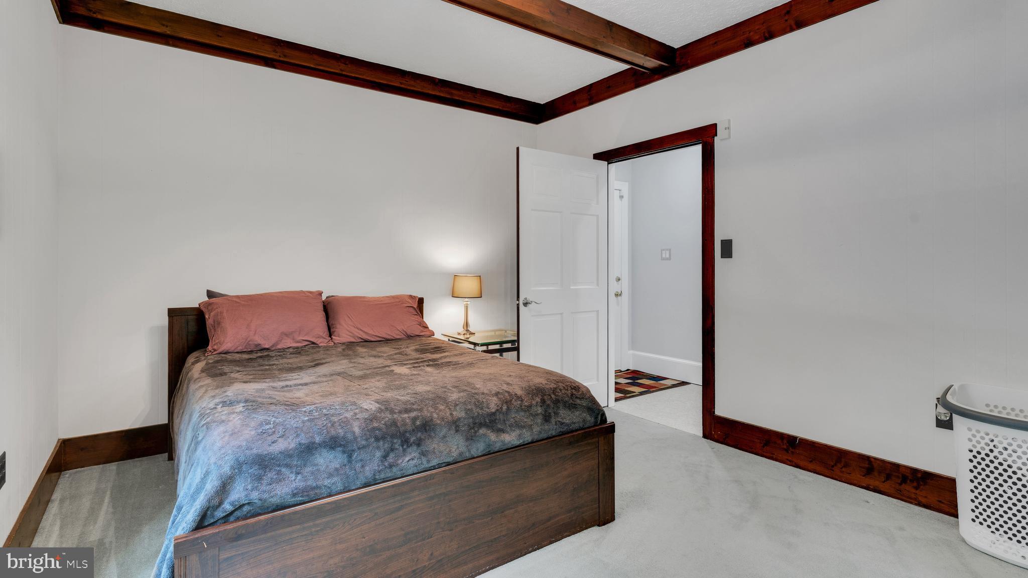 KERRICK MANOR - Residential