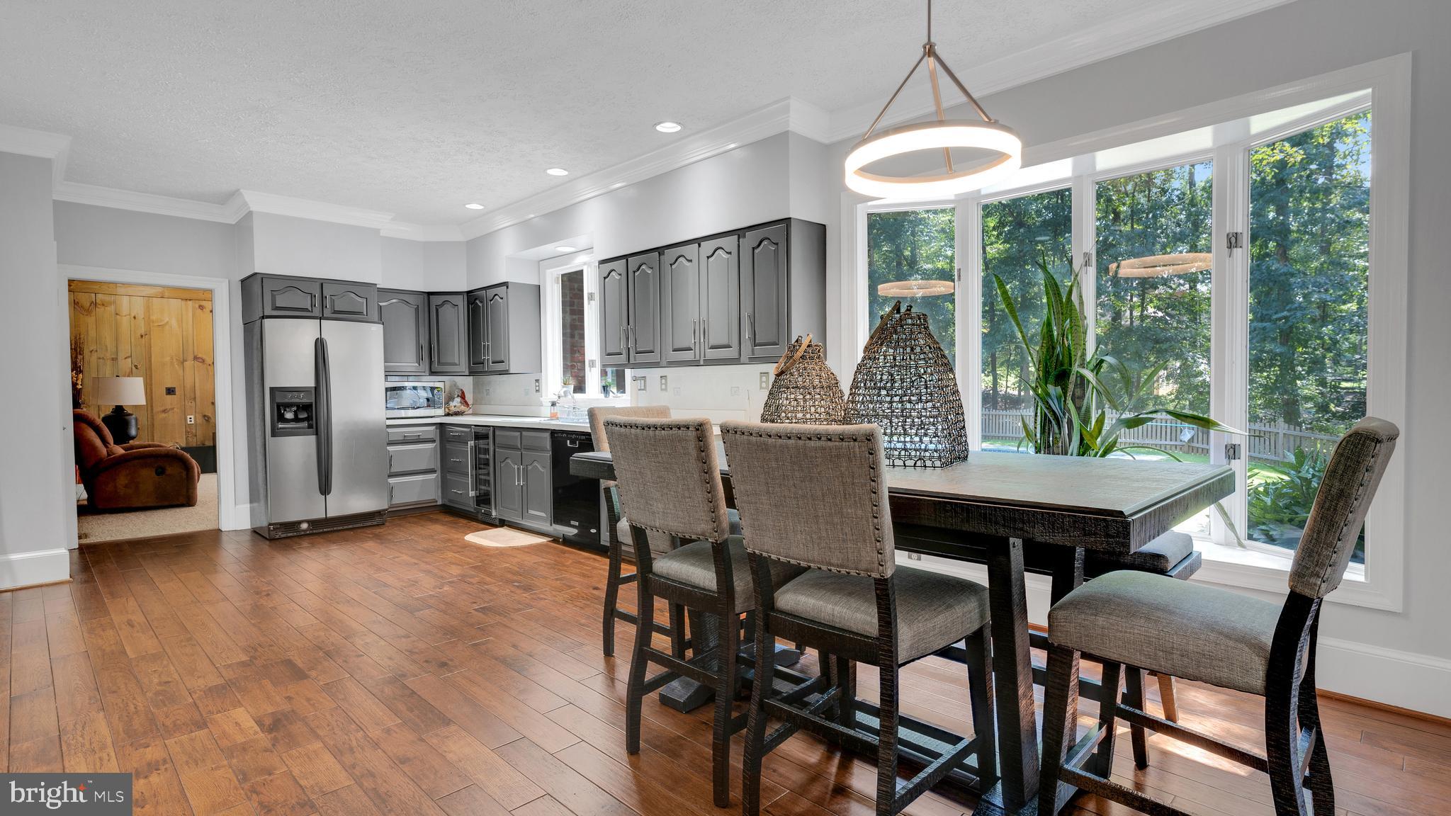 KERRICK MANOR - Residential