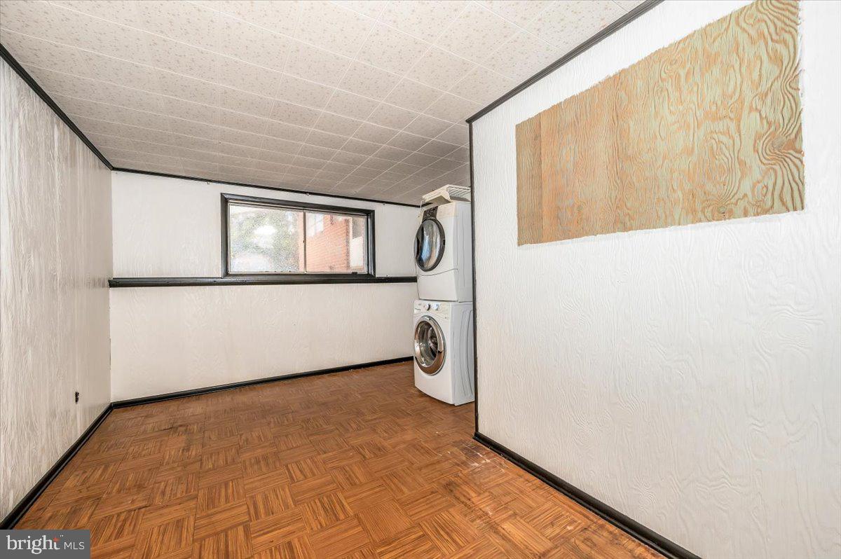 WYNNEWOOD - Residential