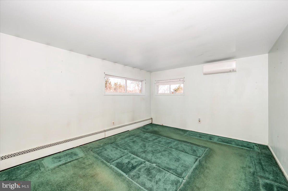 WYNNEWOOD - Residential