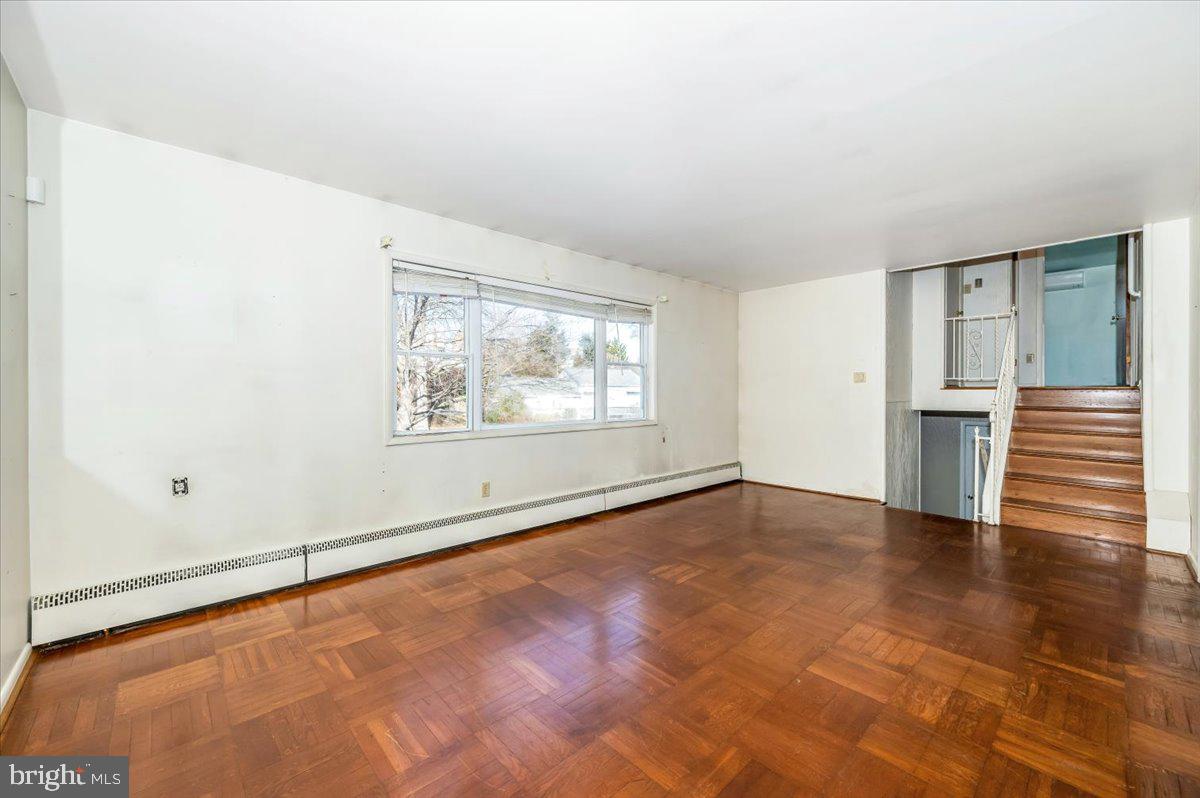 WYNNEWOOD - Residential