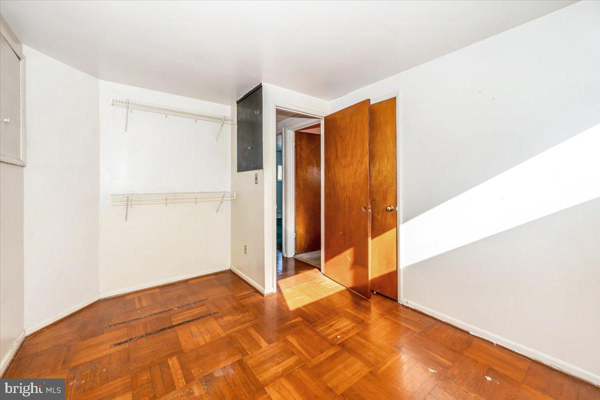 WYNNEWOOD - Residential