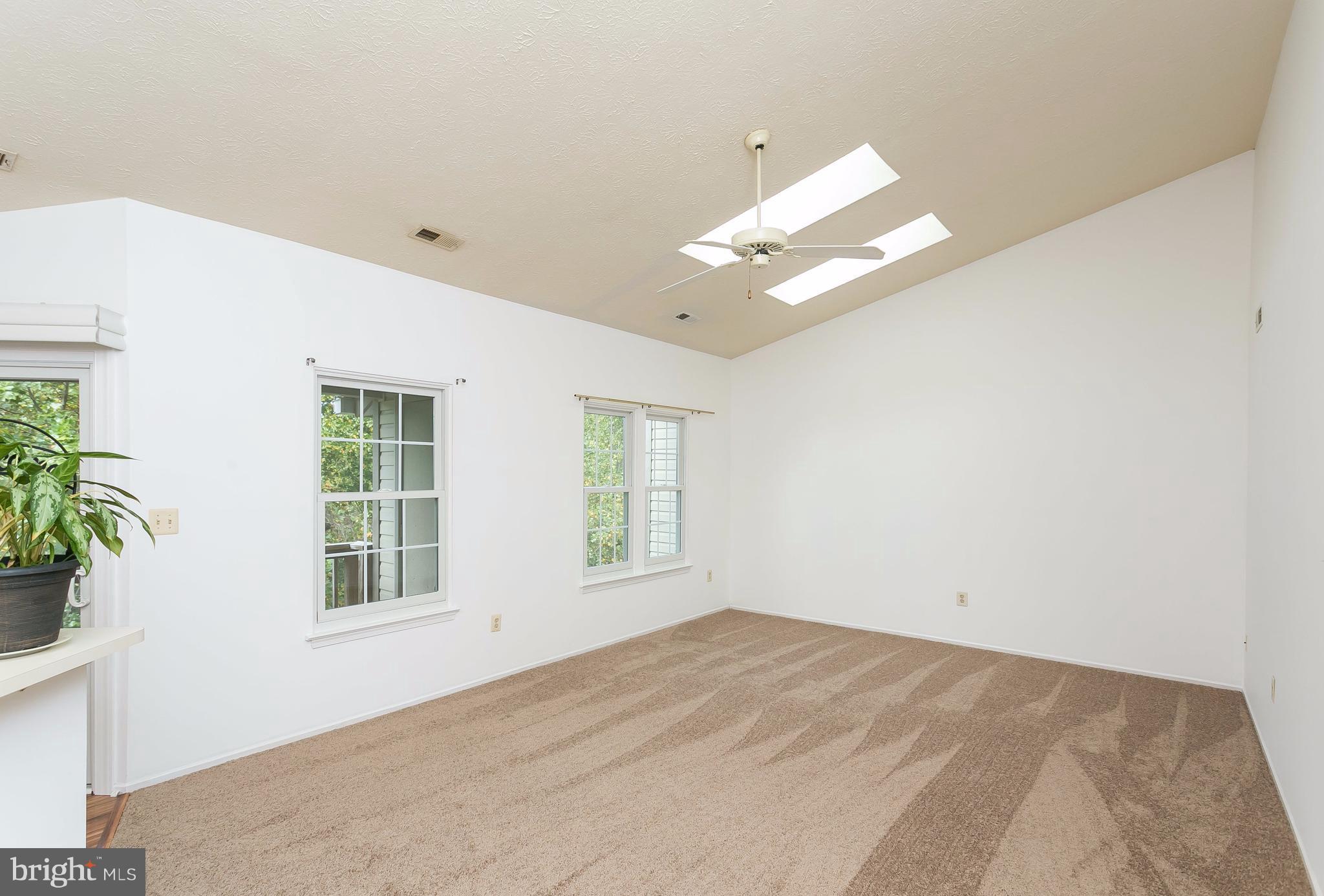 RED FOX FARMS - Residential