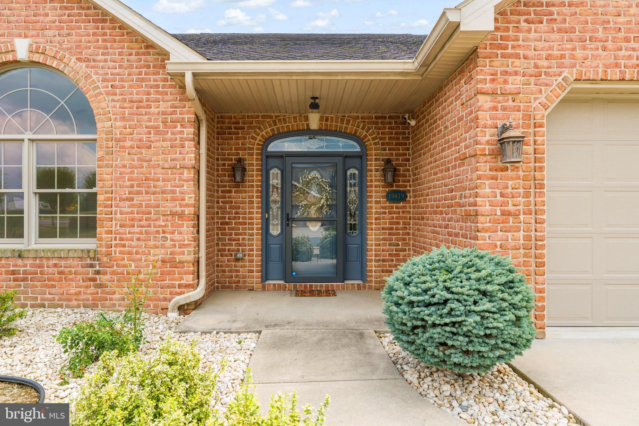 19419 AMETHYST DRIVE