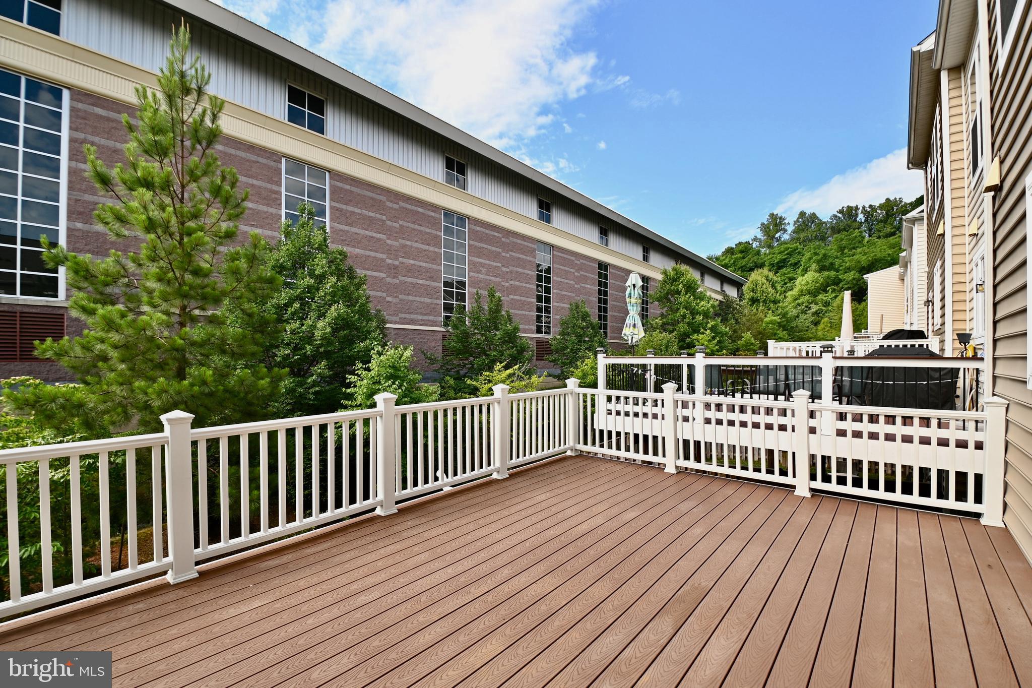 OVERLOOK AT UNIVERSITY CENTER - Residential