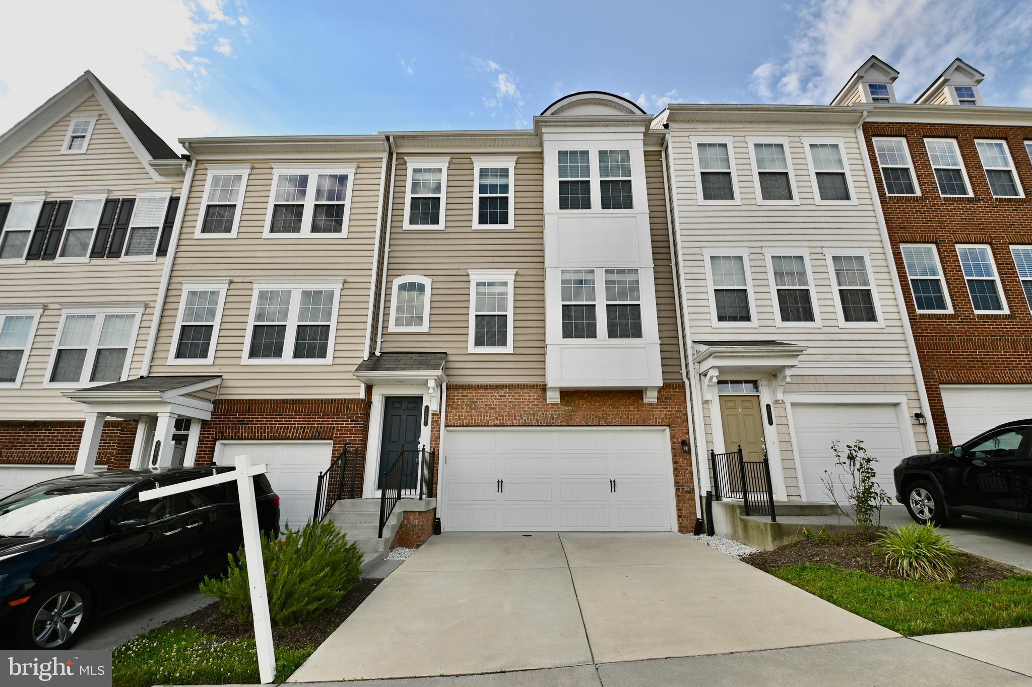 OVERLOOK AT UNIVERSITY CENTER - Residential