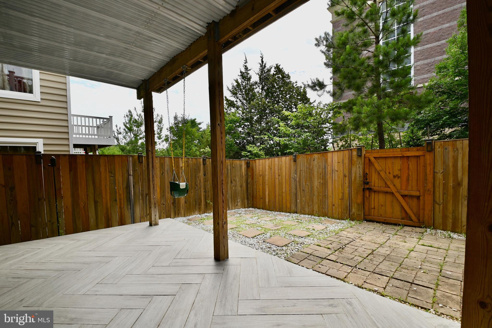 OVERLOOK AT UNIVERSITY CENTER - Residential