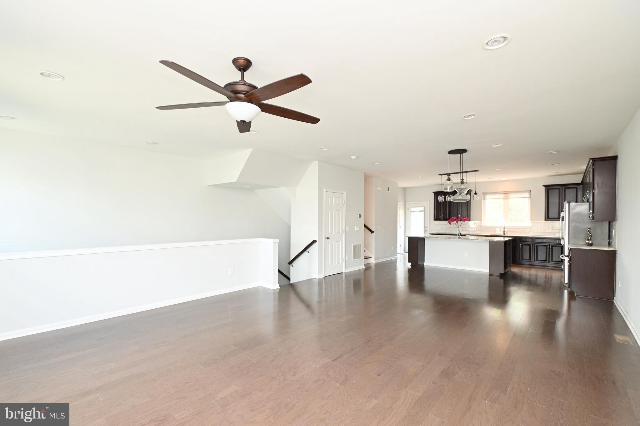 OVERLOOK AT UNIVERSITY CENTER - Residential