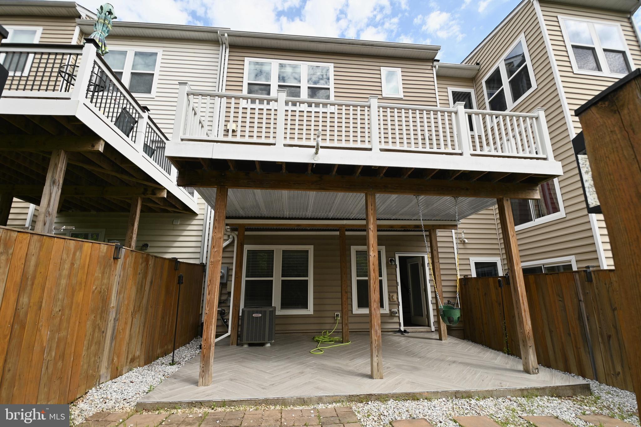 OVERLOOK AT UNIVERSITY CENTER - Residential