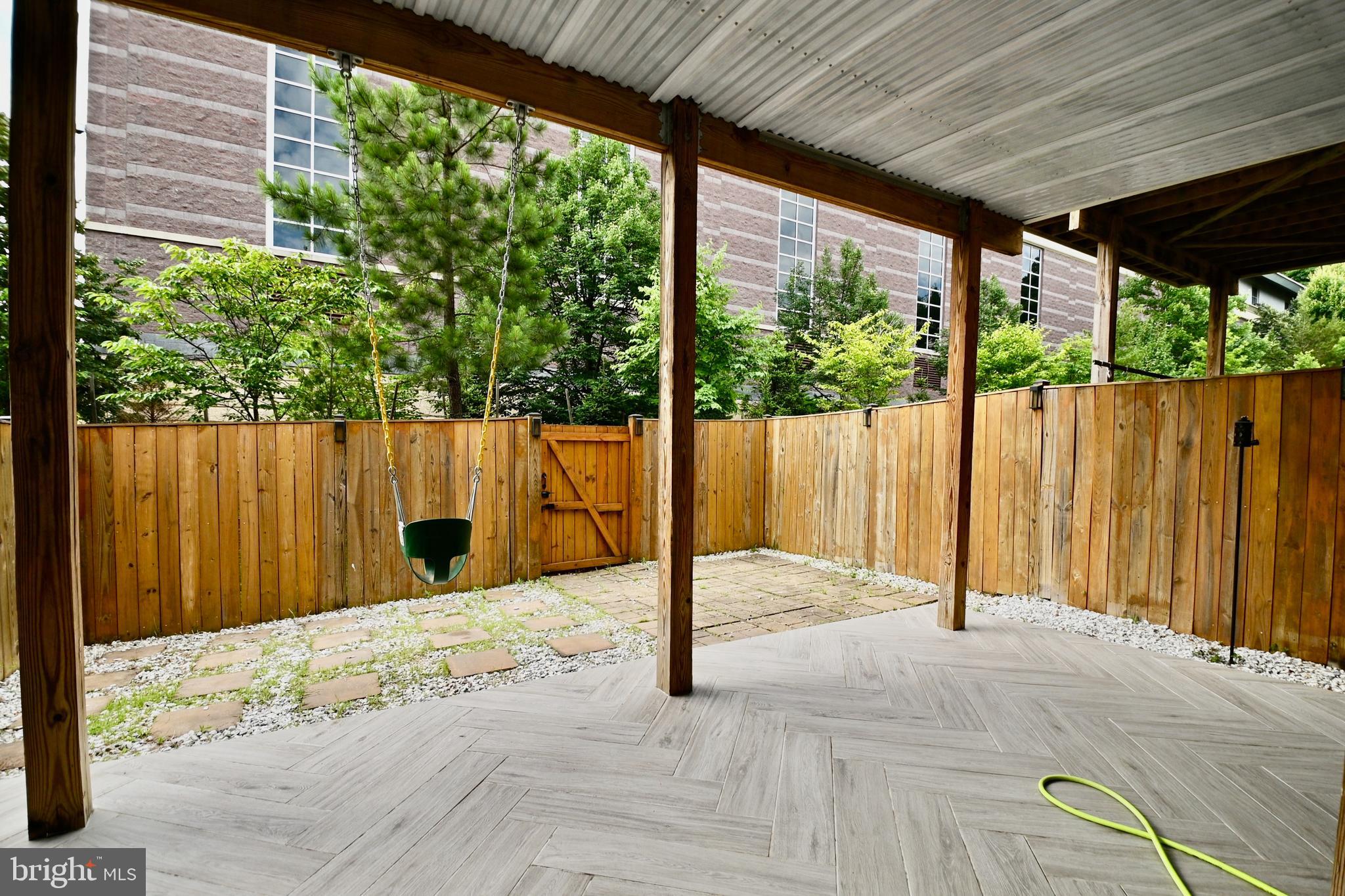 OVERLOOK AT UNIVERSITY CENTER - Residential