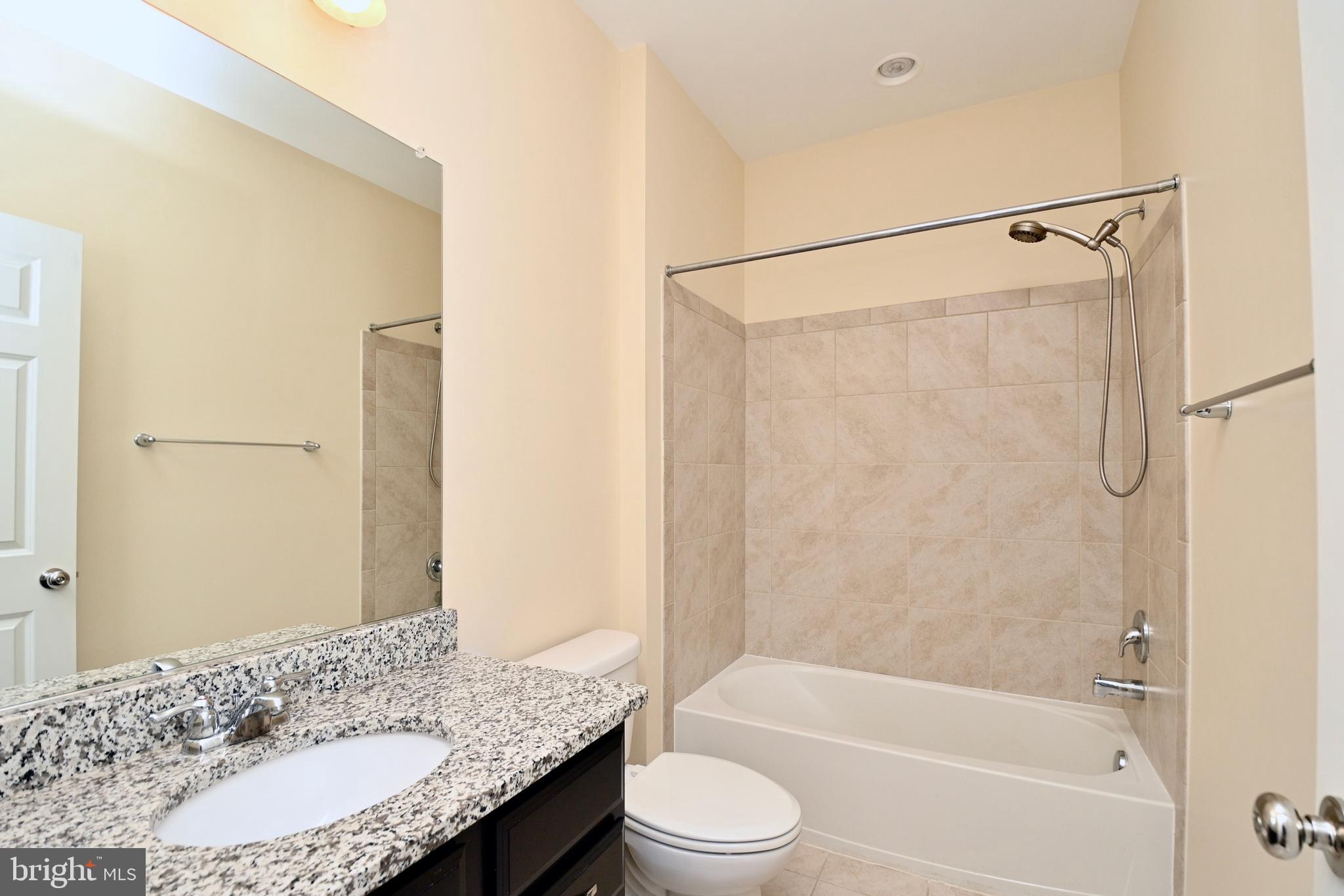 OVERLOOK AT UNIVERSITY CENTER - Residential