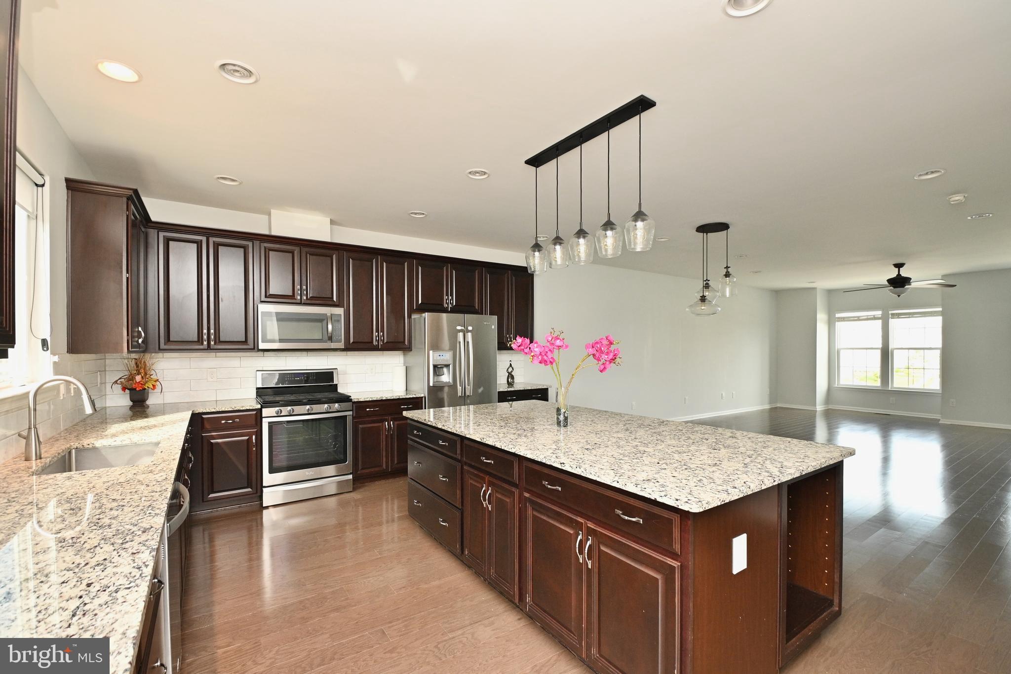 OVERLOOK AT UNIVERSITY CENTER - Residential