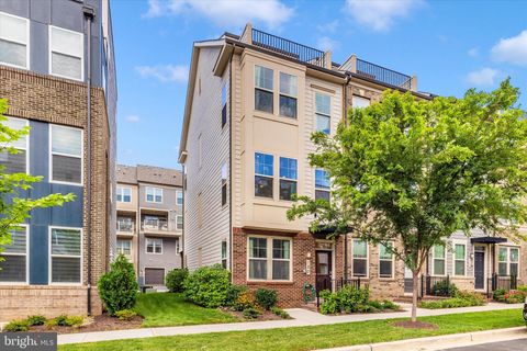 127 DICKENSON DRIVE GAITHERSBURG MD 20878