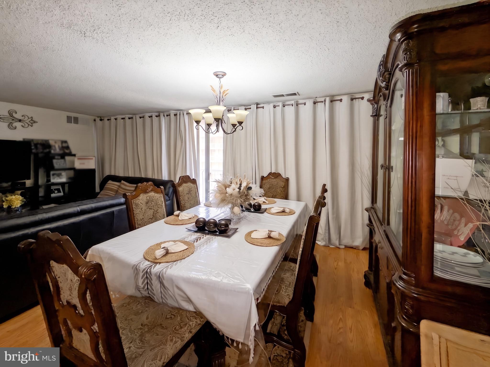 PRESIDENTIAL PARK - Residential