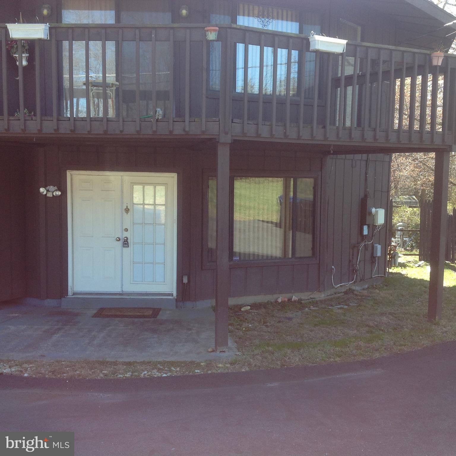 ENGLANDBORO - Residential Lease