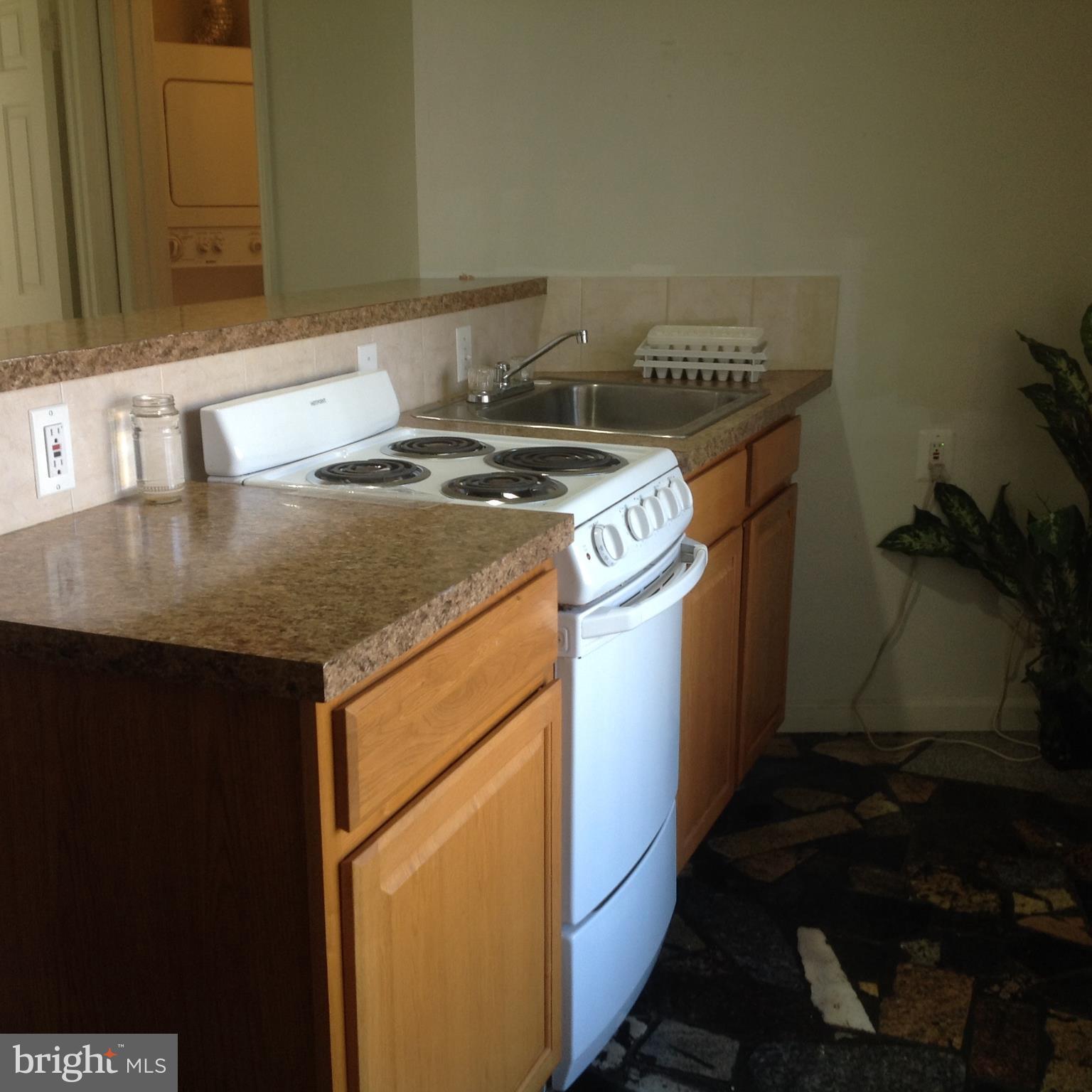 ENGLANDBORO - Residential Lease