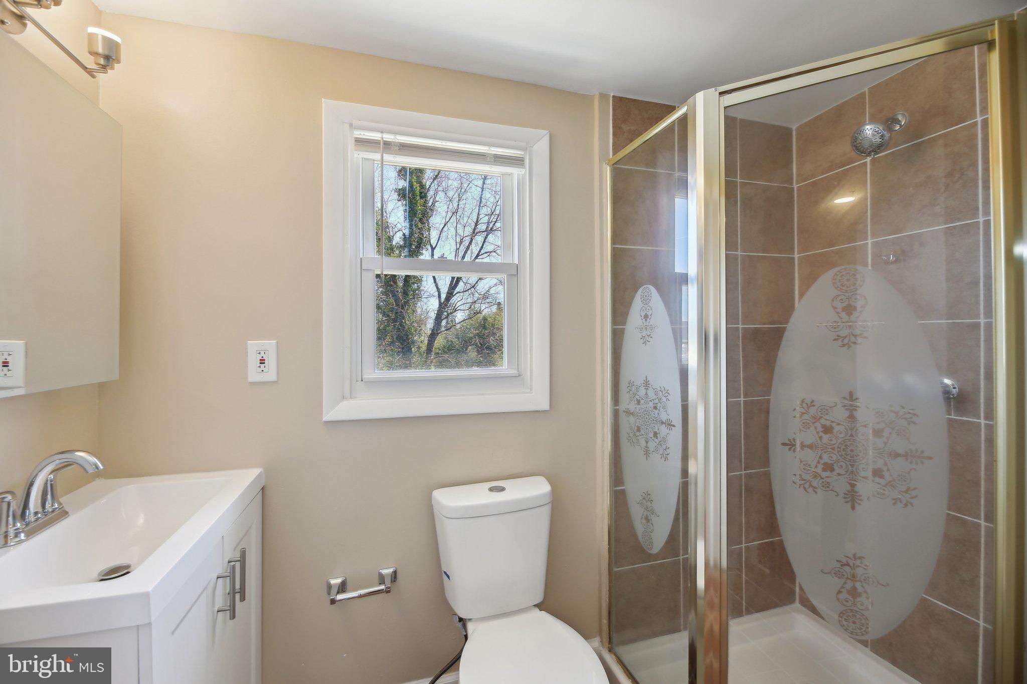 ROCKDALE MANOR - Residential