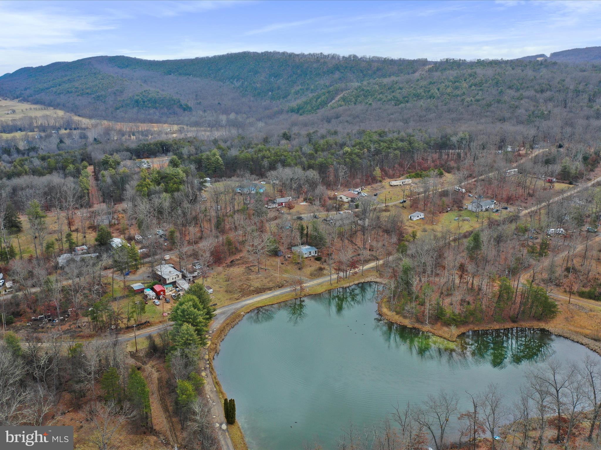 GOLDEN ACRES - Residential