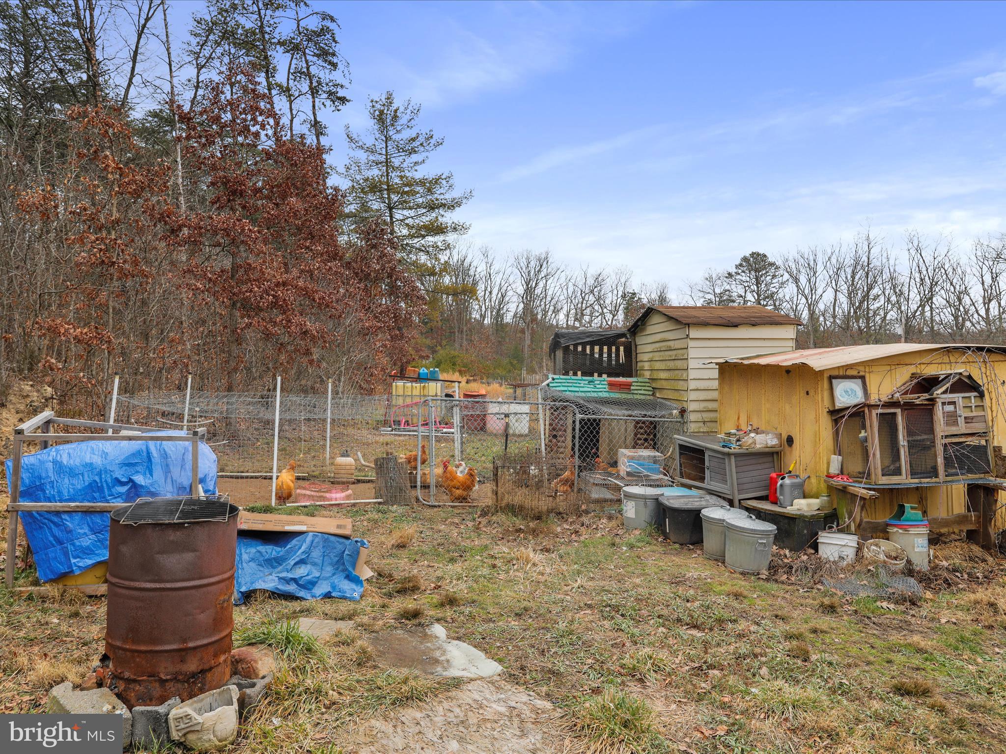 GOLDEN ACRES - Residential