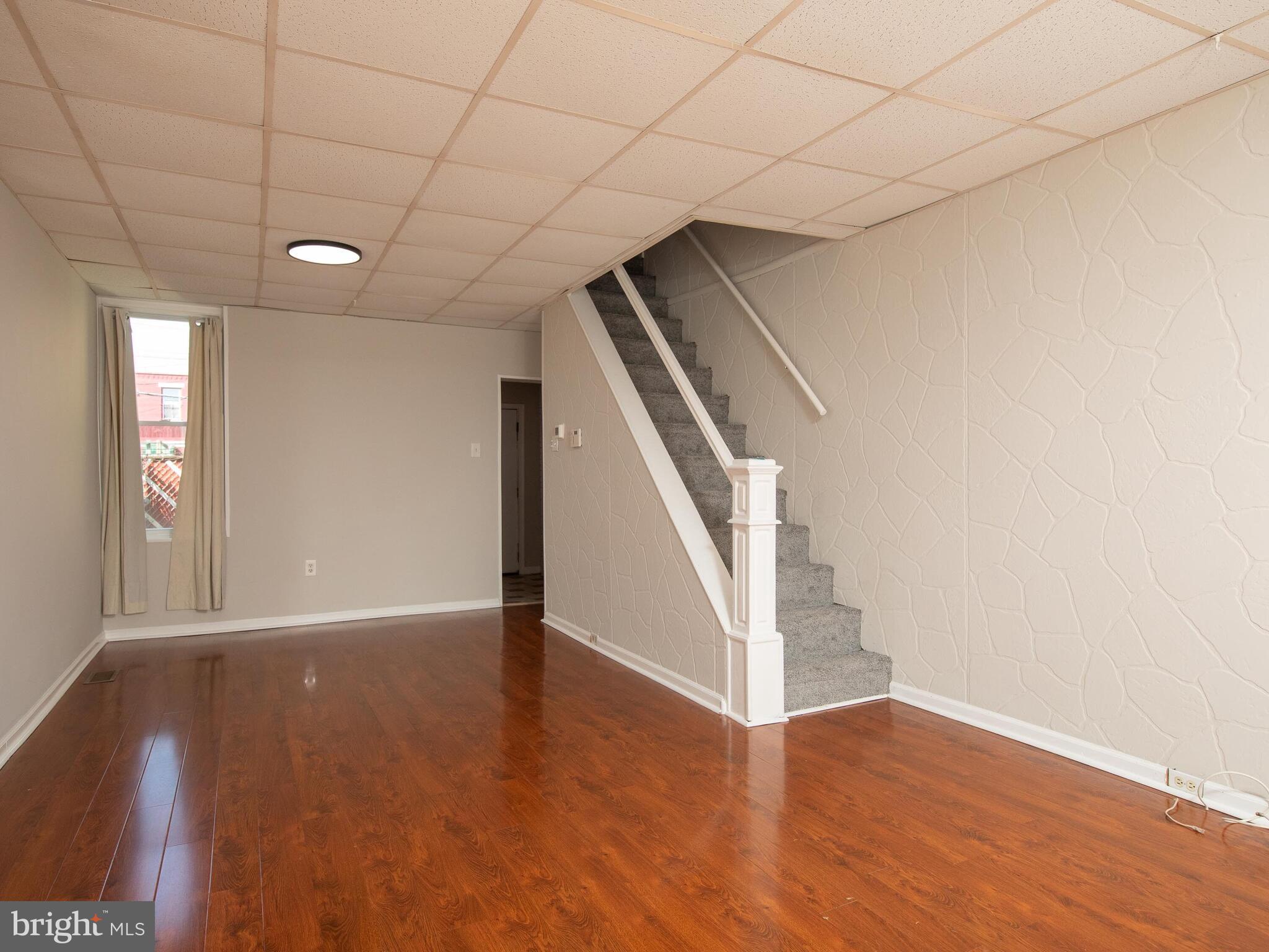 PORT RICHMOND - Residential