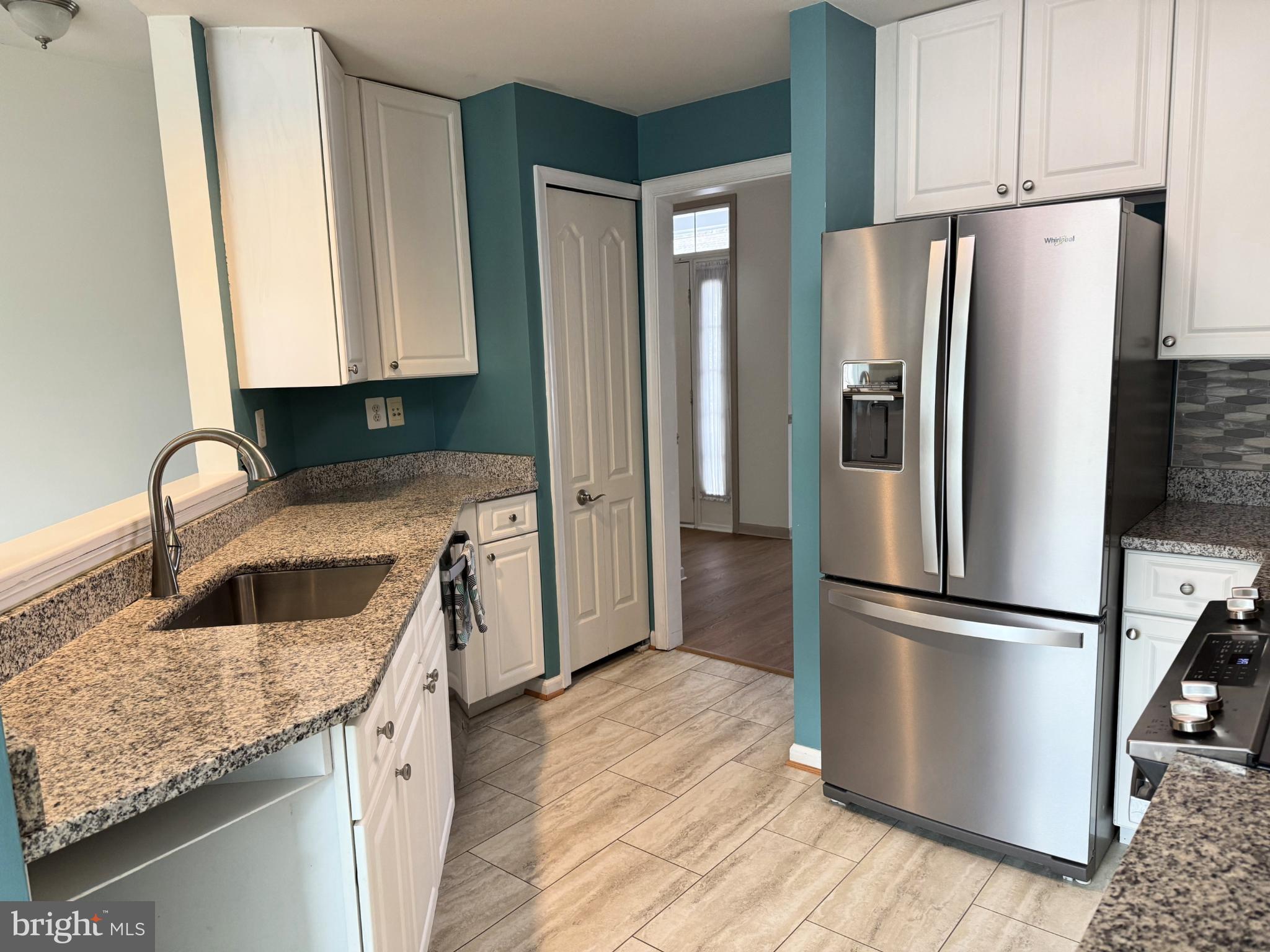 PINEHURST CIRCLE - Residential Lease