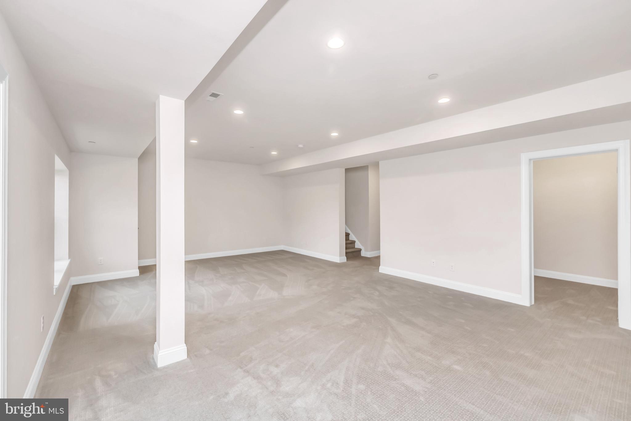 WILLISTOWN POINT - Residential