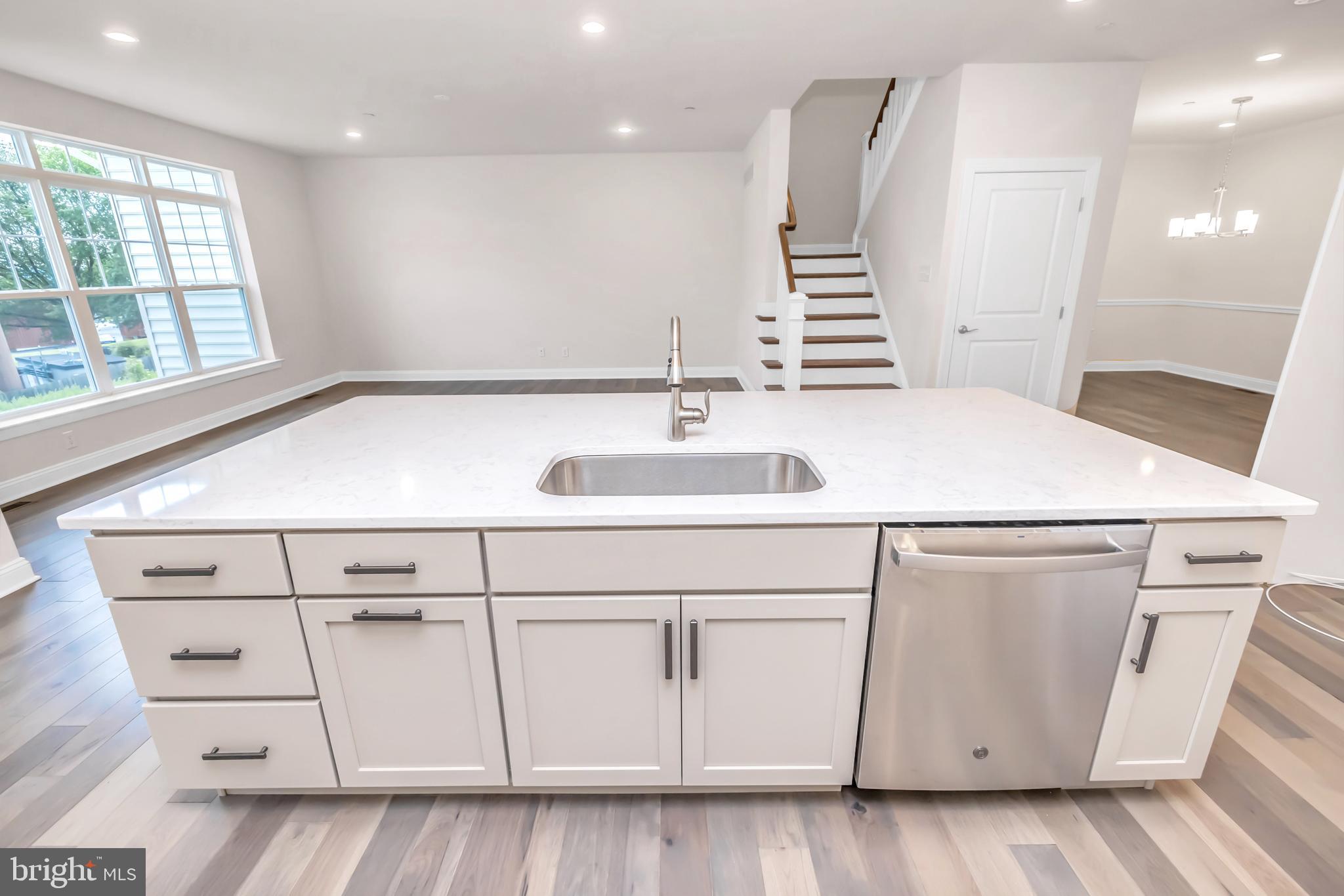WILLISTOWN POINT - Residential