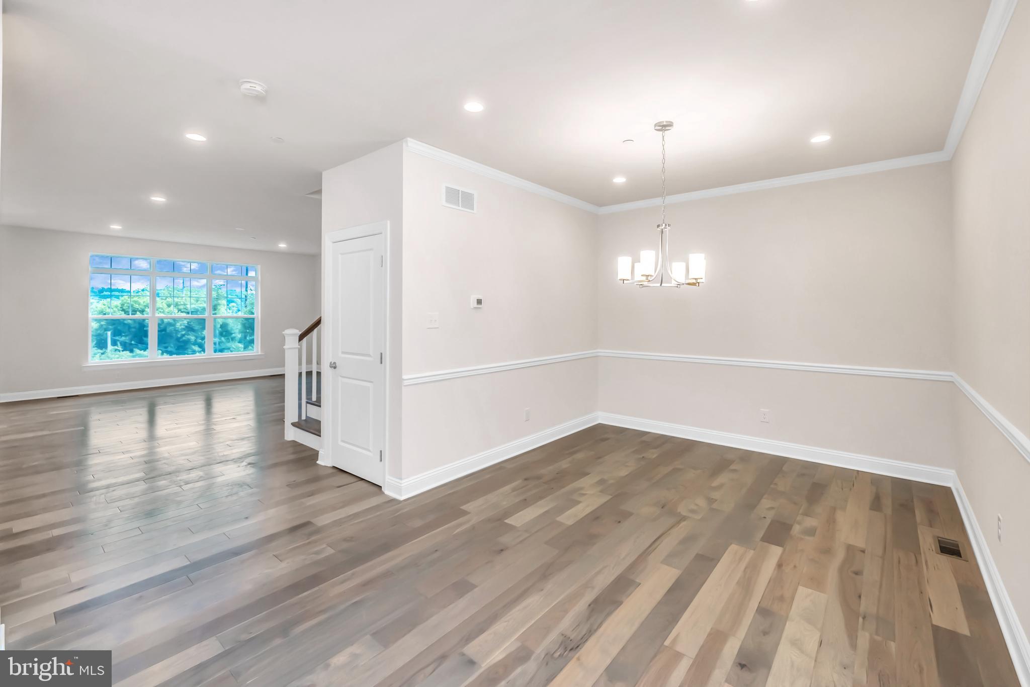 WILLISTOWN POINT - Residential
