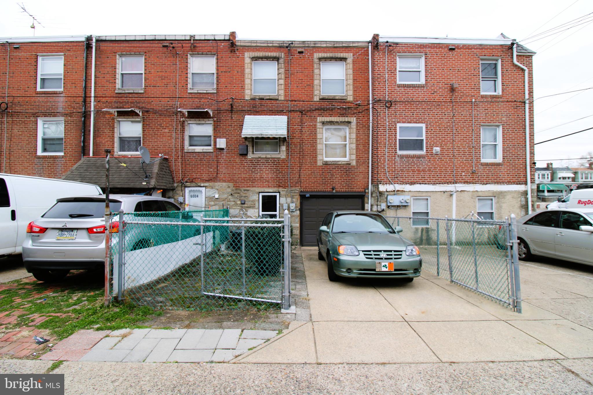 OXFORD CIRCLE - Residential