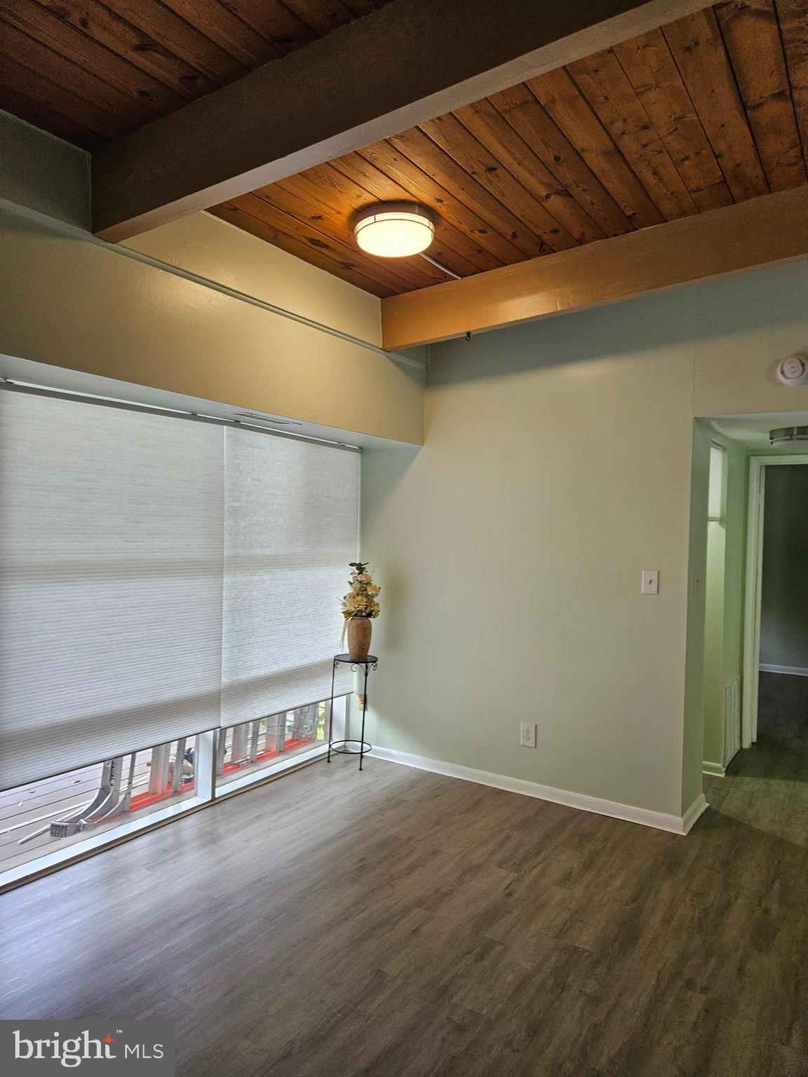 HERITAGE WOODS NORTH - Residential Lease