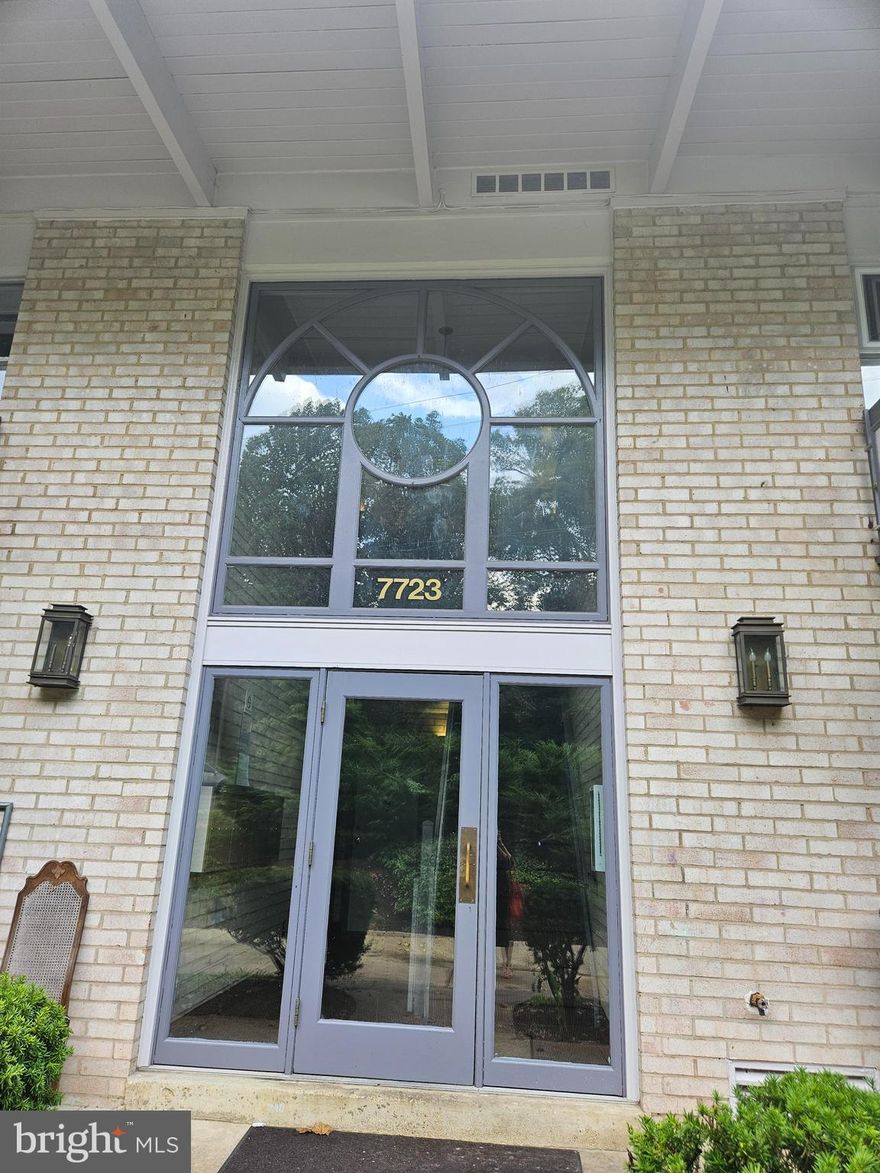 Amazing Location! Close to I-495,66,236. Easy commute to DC and Tyson's Corner. Bright and beautiful one bedroom condo in desirable Heritage woods. Condo fee includes Gas, Water, Sewer and trash service. Inside the beltway and easy access to I495. Hard Wood flooring, Granite countertop and oversized balcony.
Located just minutes from major highways, shopping, and dining.  Put in a new dishwasher and a new stove. New painting. Installed new laminate floor. It is still under construction and is expected to be completed by 8/2/2025.