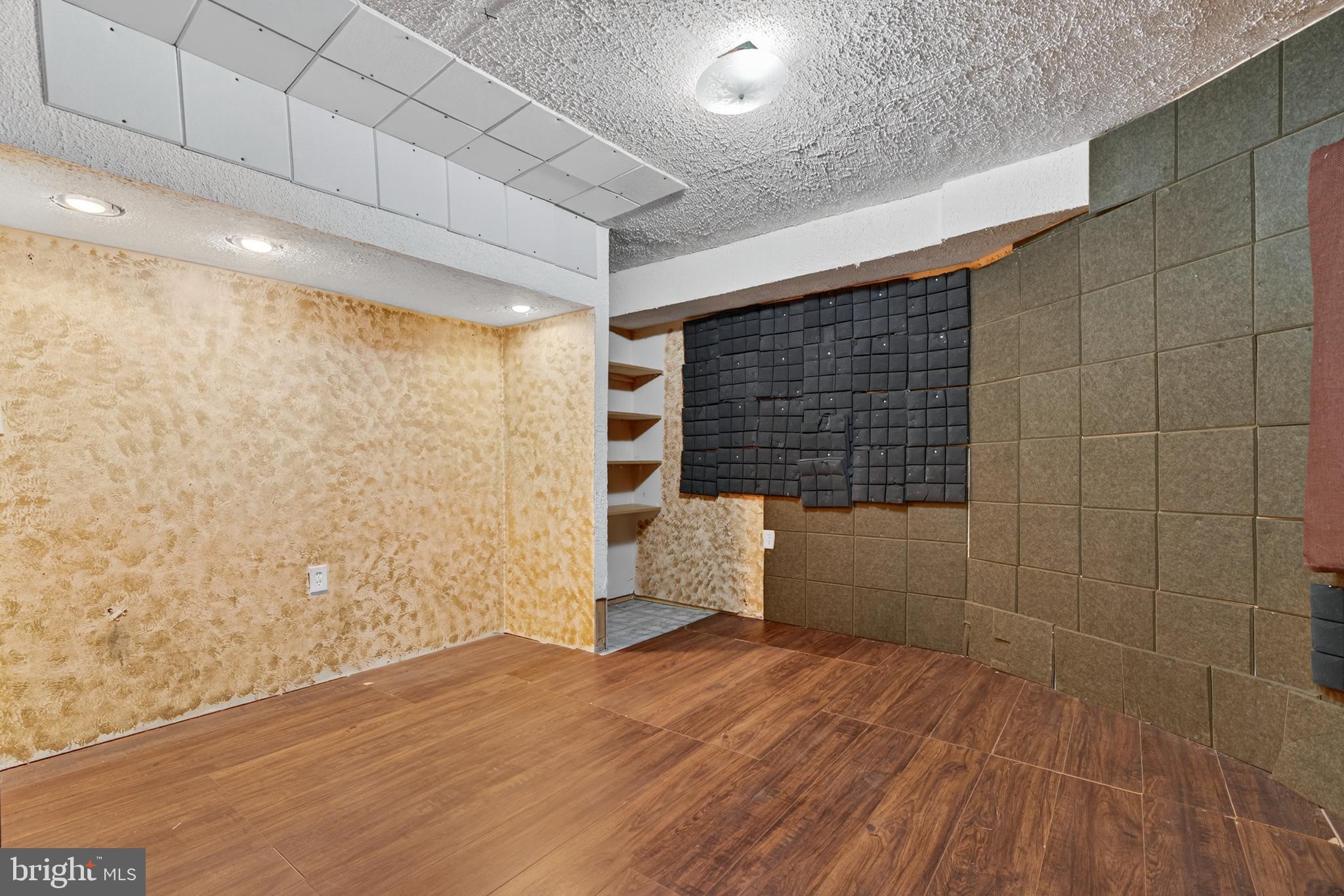 QUAIL RIDGE - Residential