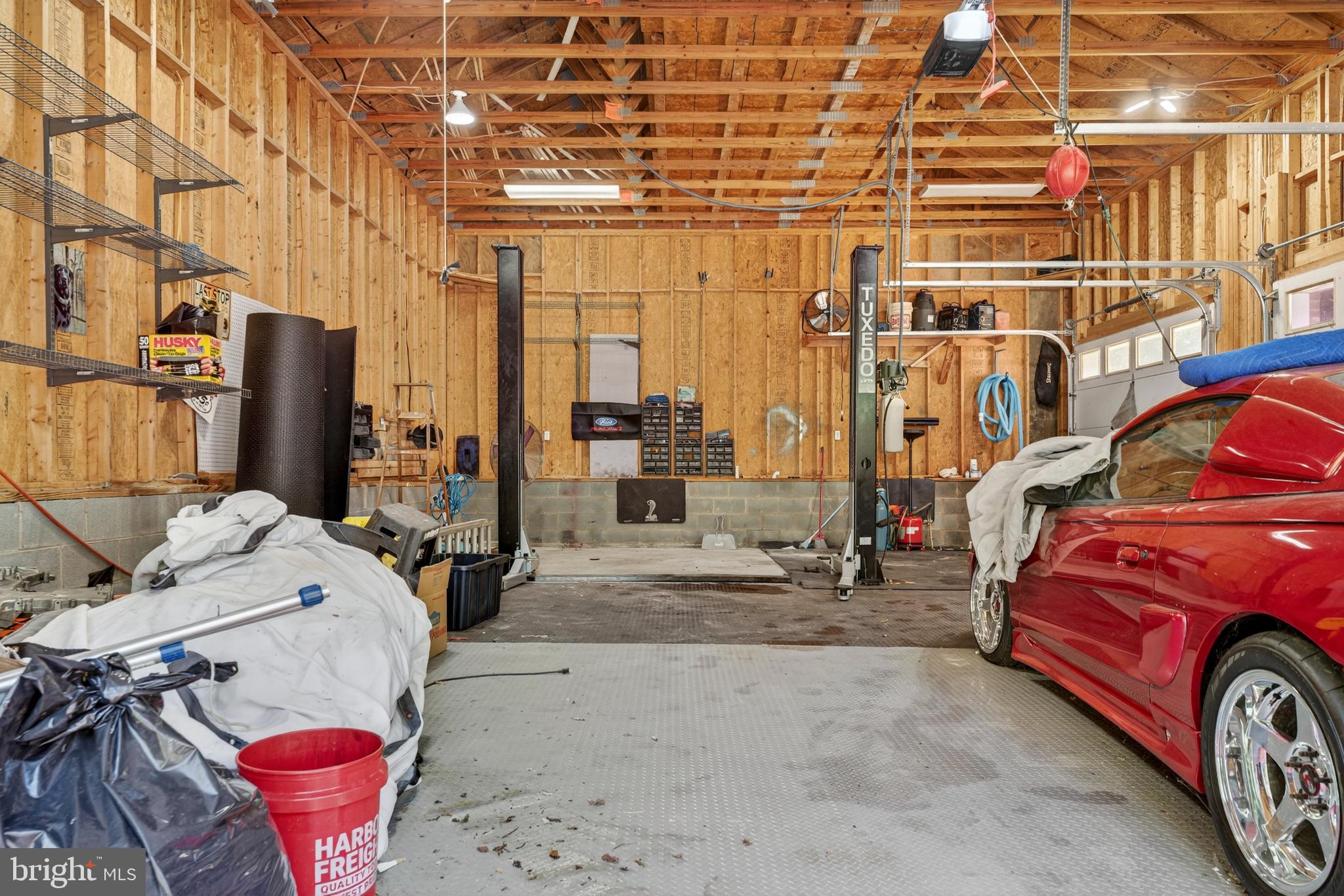 QUAIL RIDGE - Residential