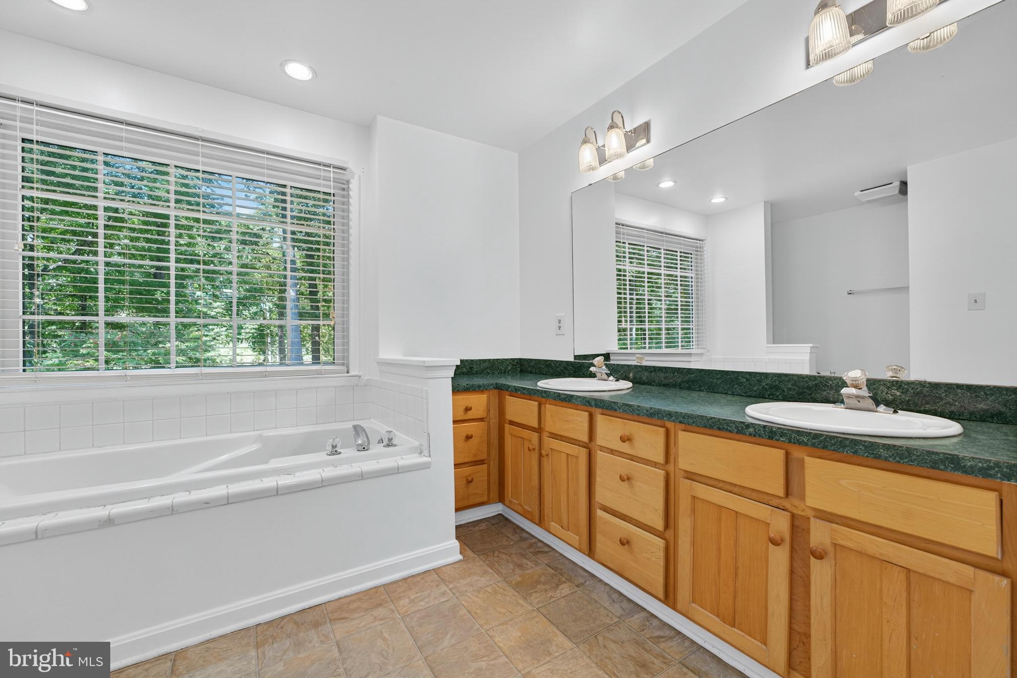 QUAIL RIDGE - Residential