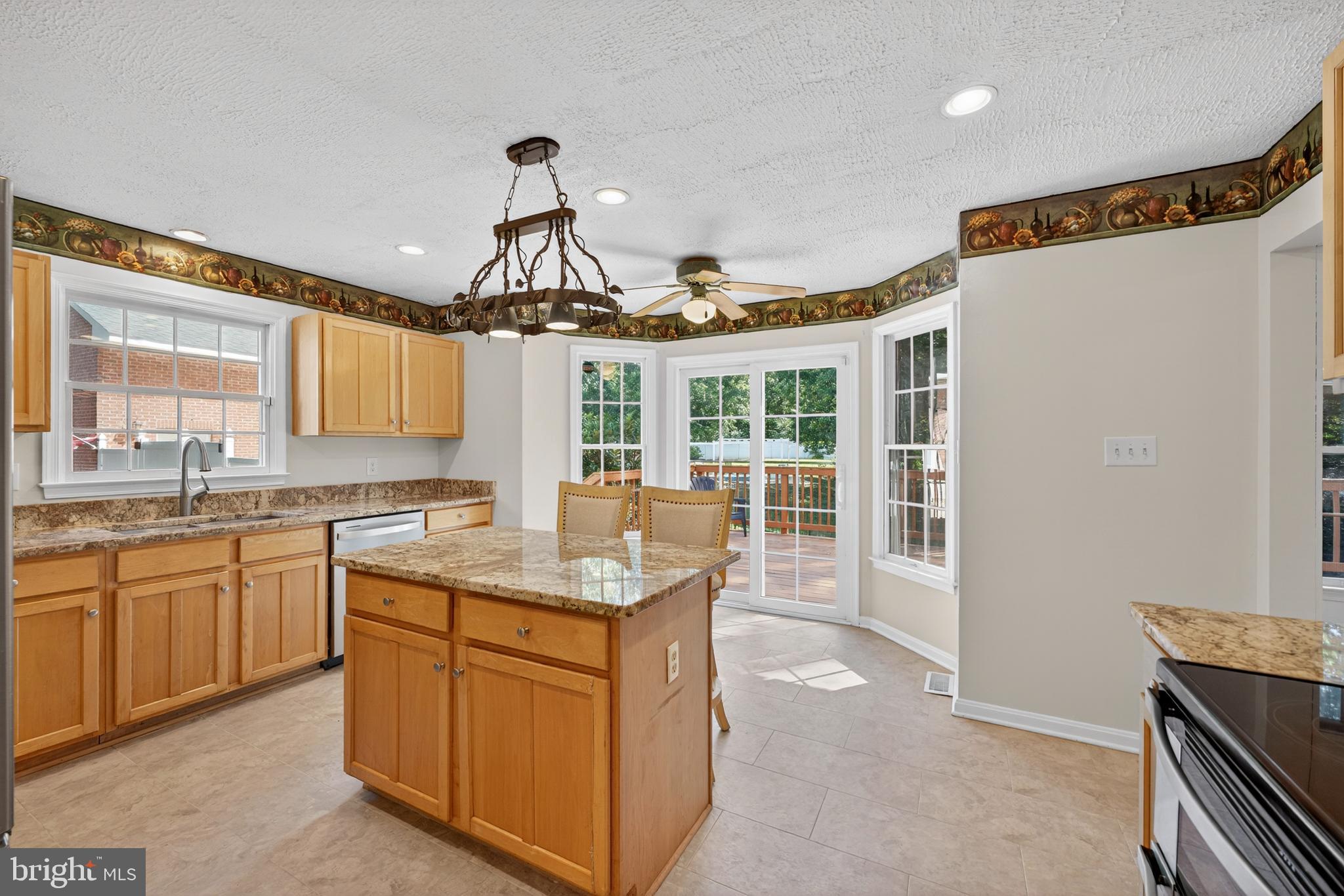 QUAIL RIDGE - Residential