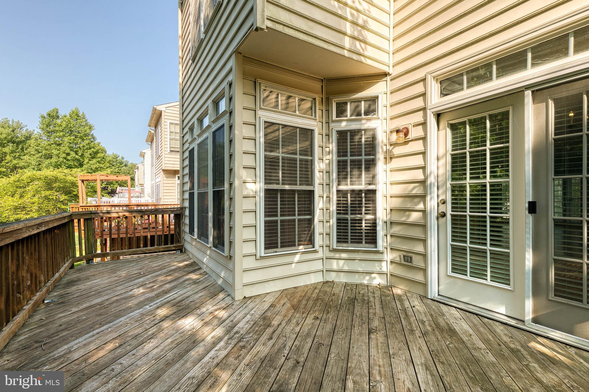 WAVERLY WOODS - Residential Lease