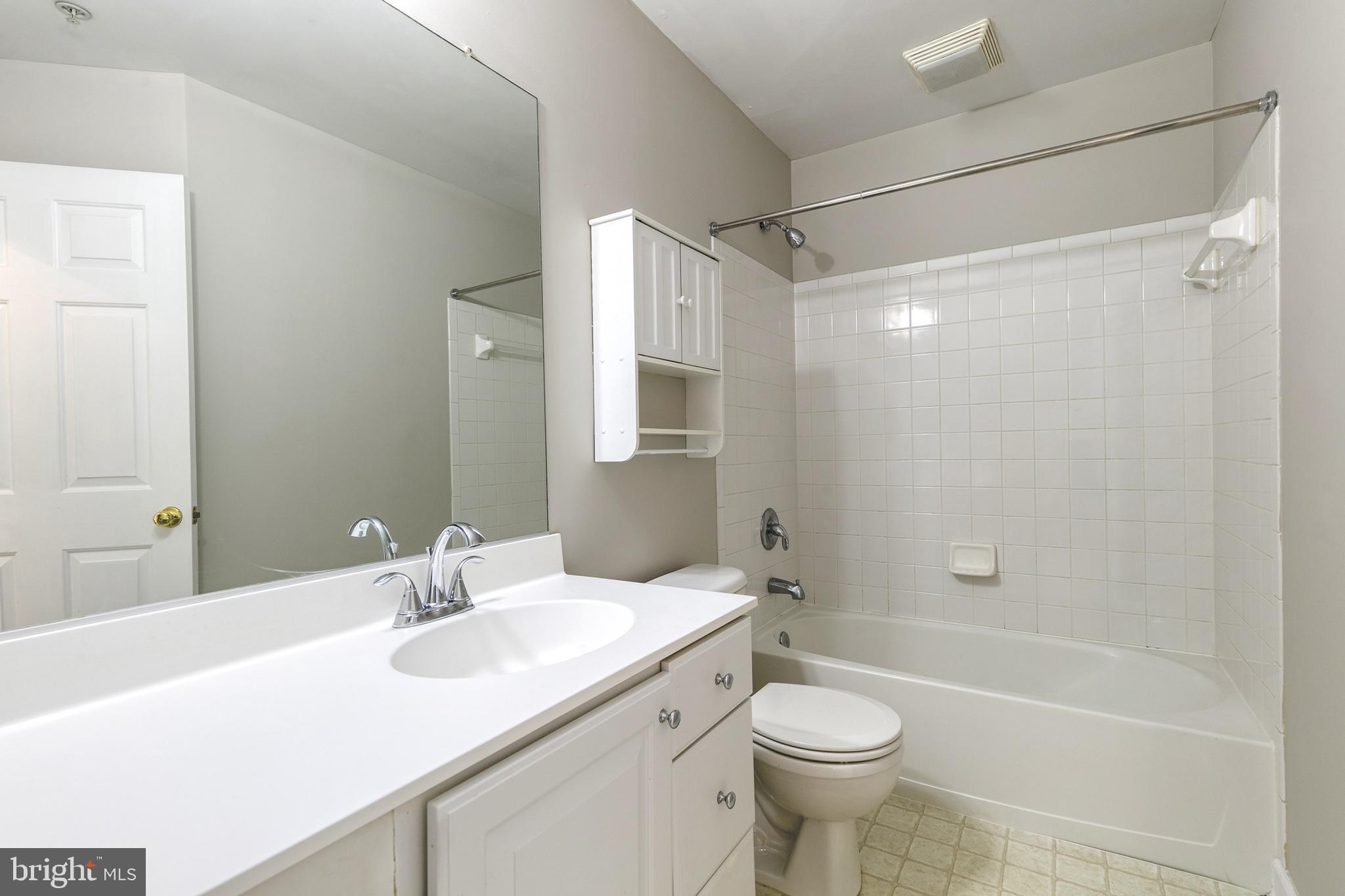 WAVERLY WOODS - Residential Lease