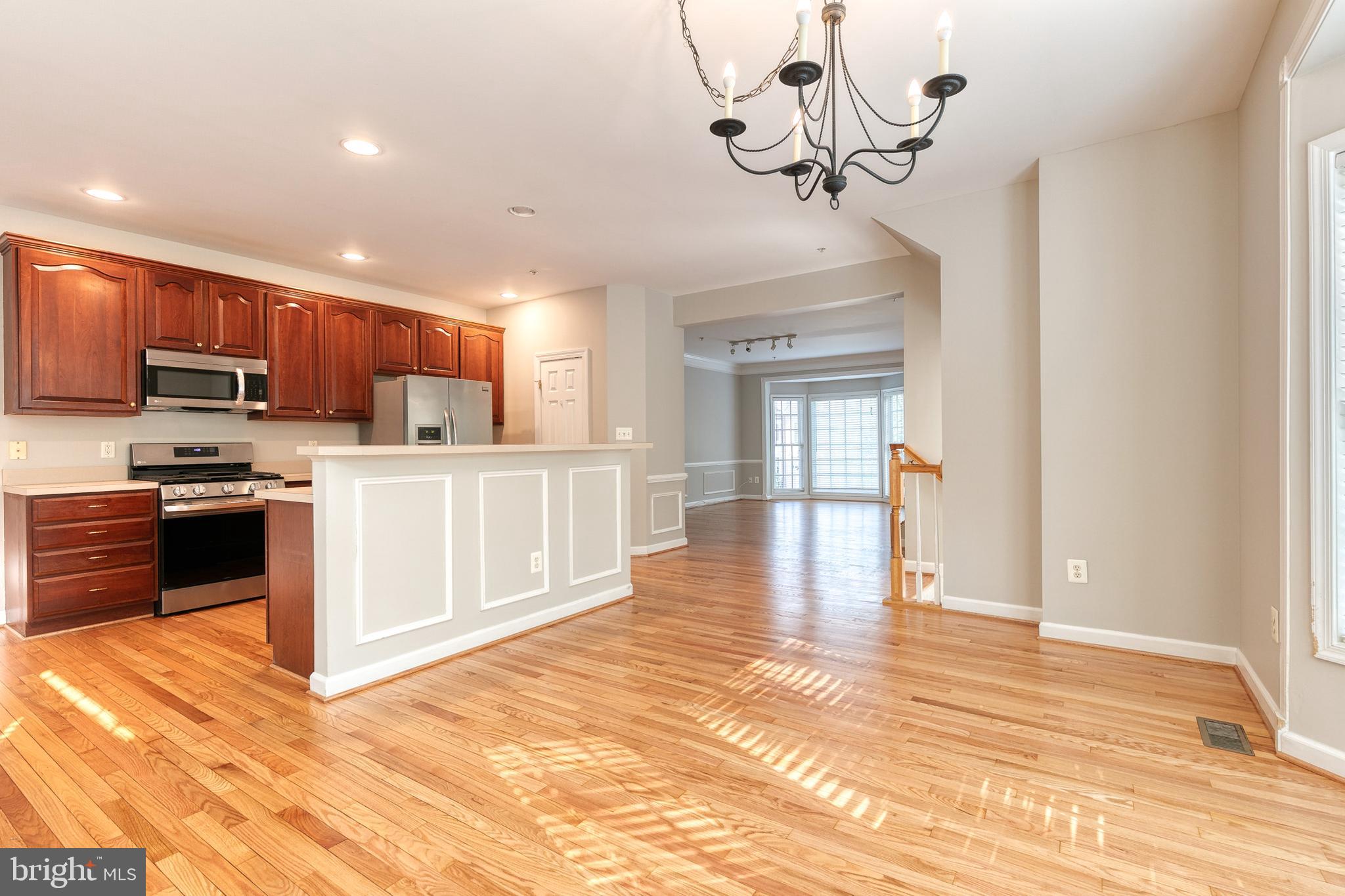 WAVERLY WOODS - Residential Lease